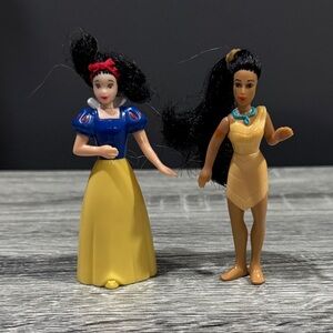 McDonald’s | Disney: Snow White & Pocahontas Miniature Dolls - Happy Meal Toys